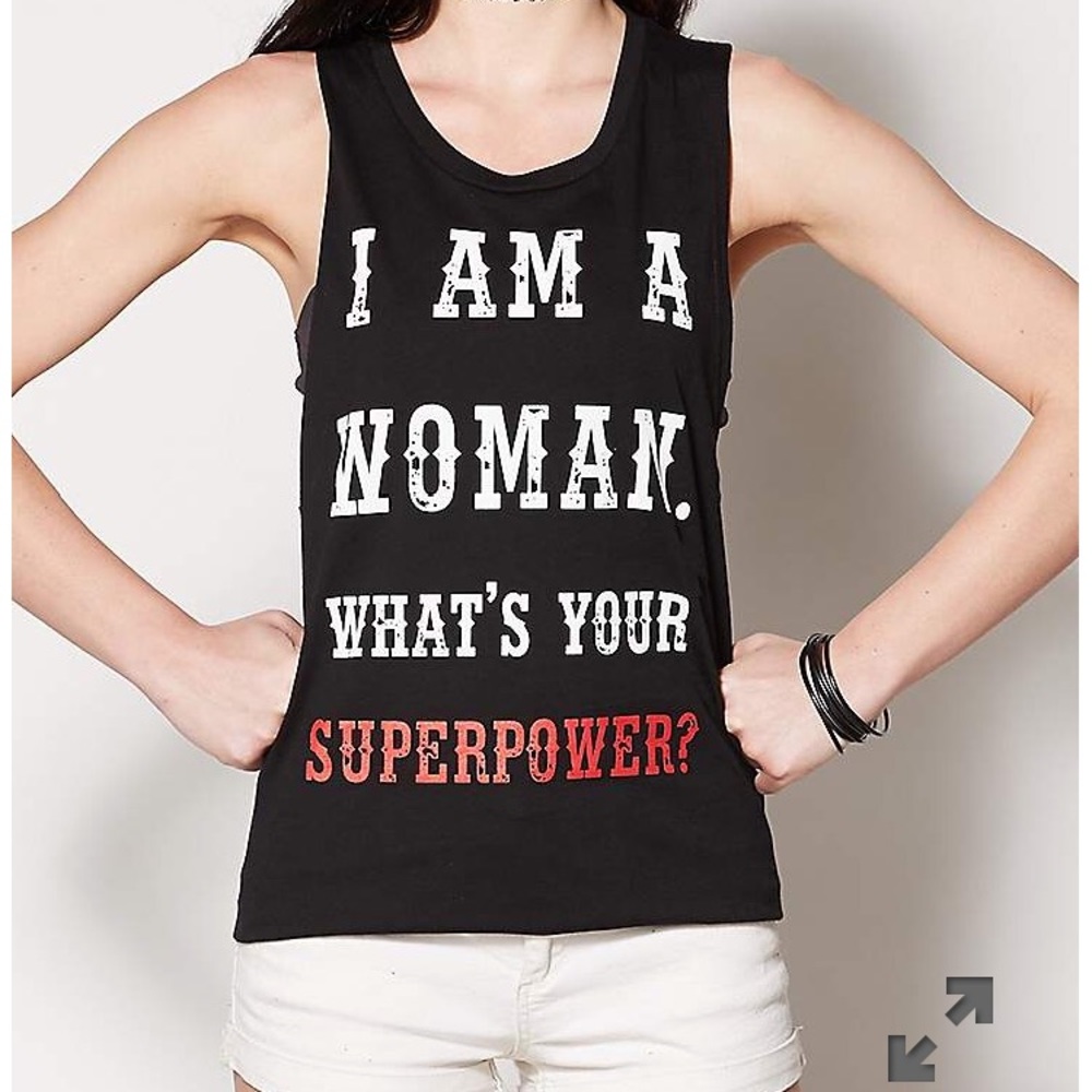 Spencer’s Top shortsleeved